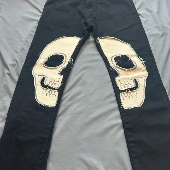 MNML Skull Jeans (LIKE NEW) - Picture 7 of 12